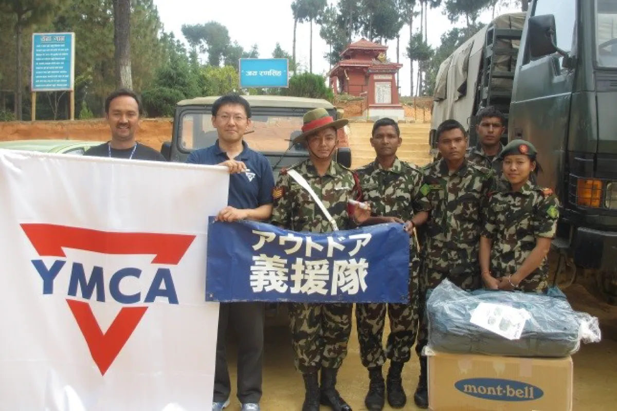 A group photo of local staff who received support supplies.