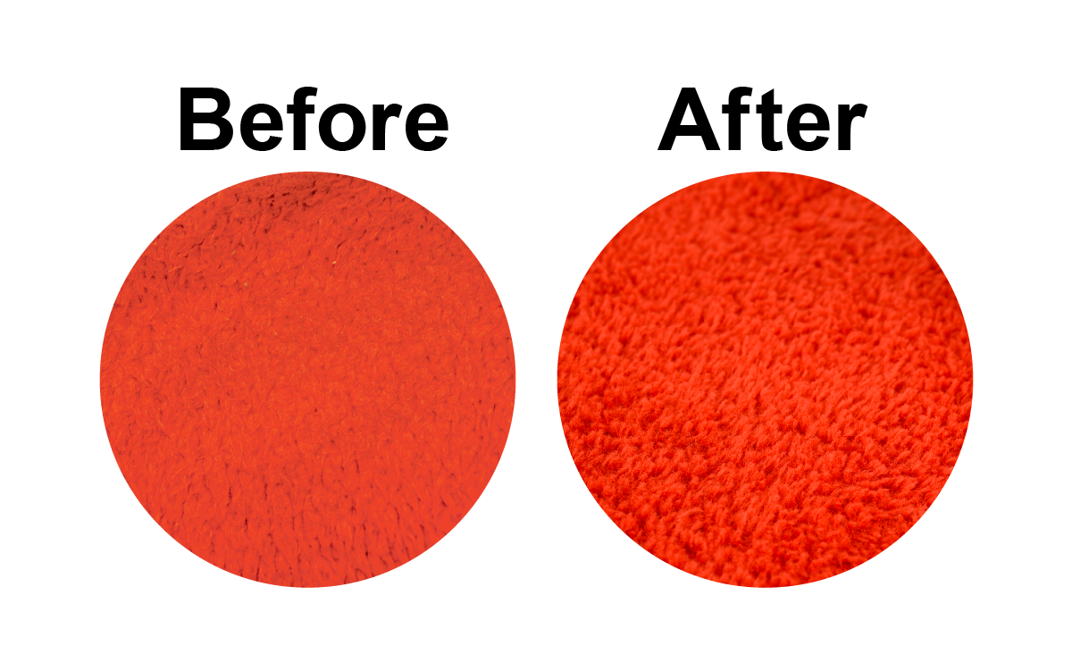A comparison photo of the fleece fabric surface before and after brushing. The fibers are more raised after brushing.