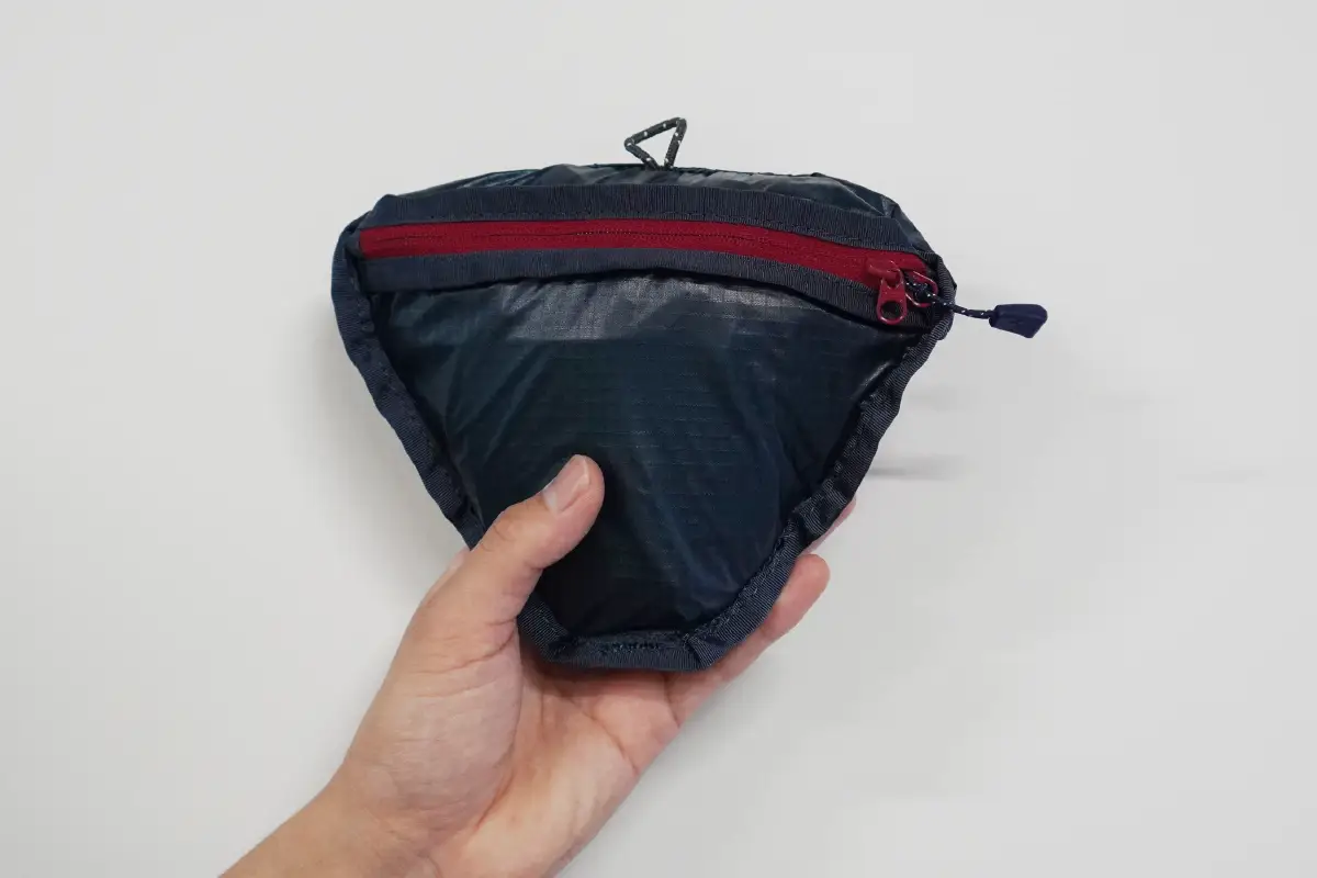 Versalite Pack 15 (DKNV) packed into pocket