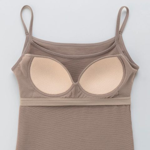 ZEO-LINE Light Weight Close-Fit Cami Top With Bra
