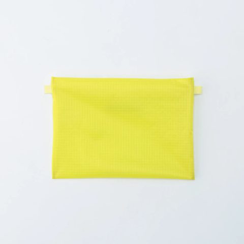 Light Paper Pouch M