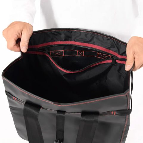 Tough Tote M
